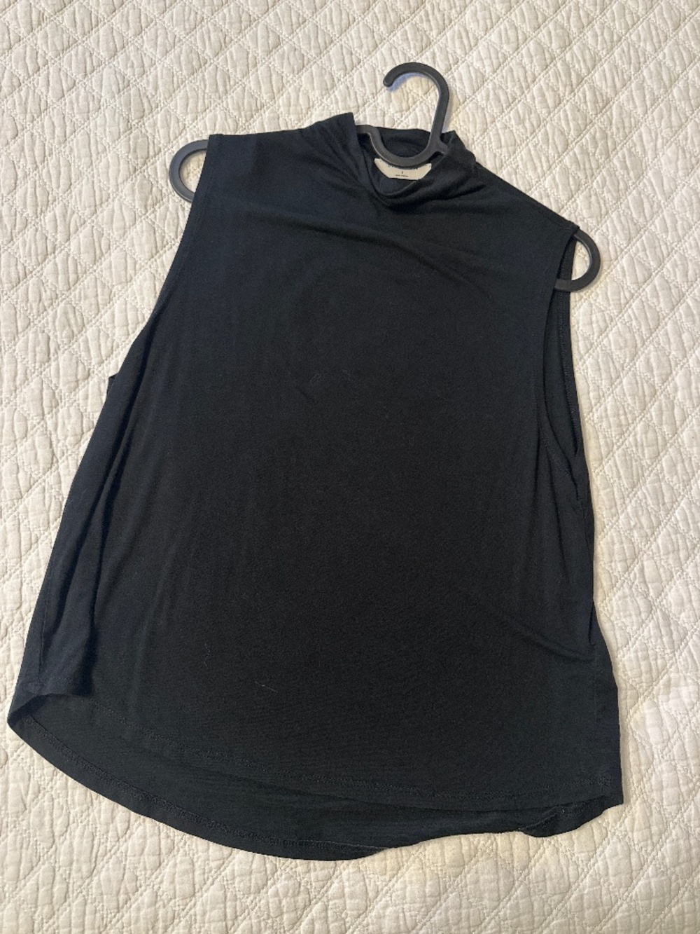✨ 3 for $30 ✨ Babaton Top